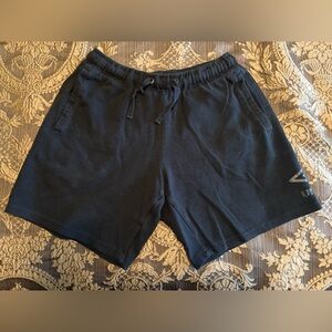 Men's Umbro Black Shorts Size M Good condition!
